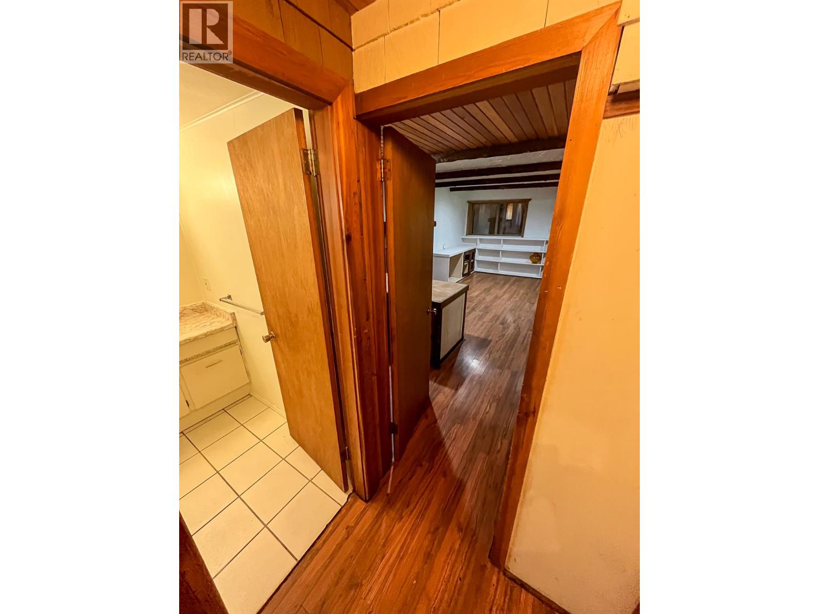 3026 Upper Slocan Park Road, Slocan Park