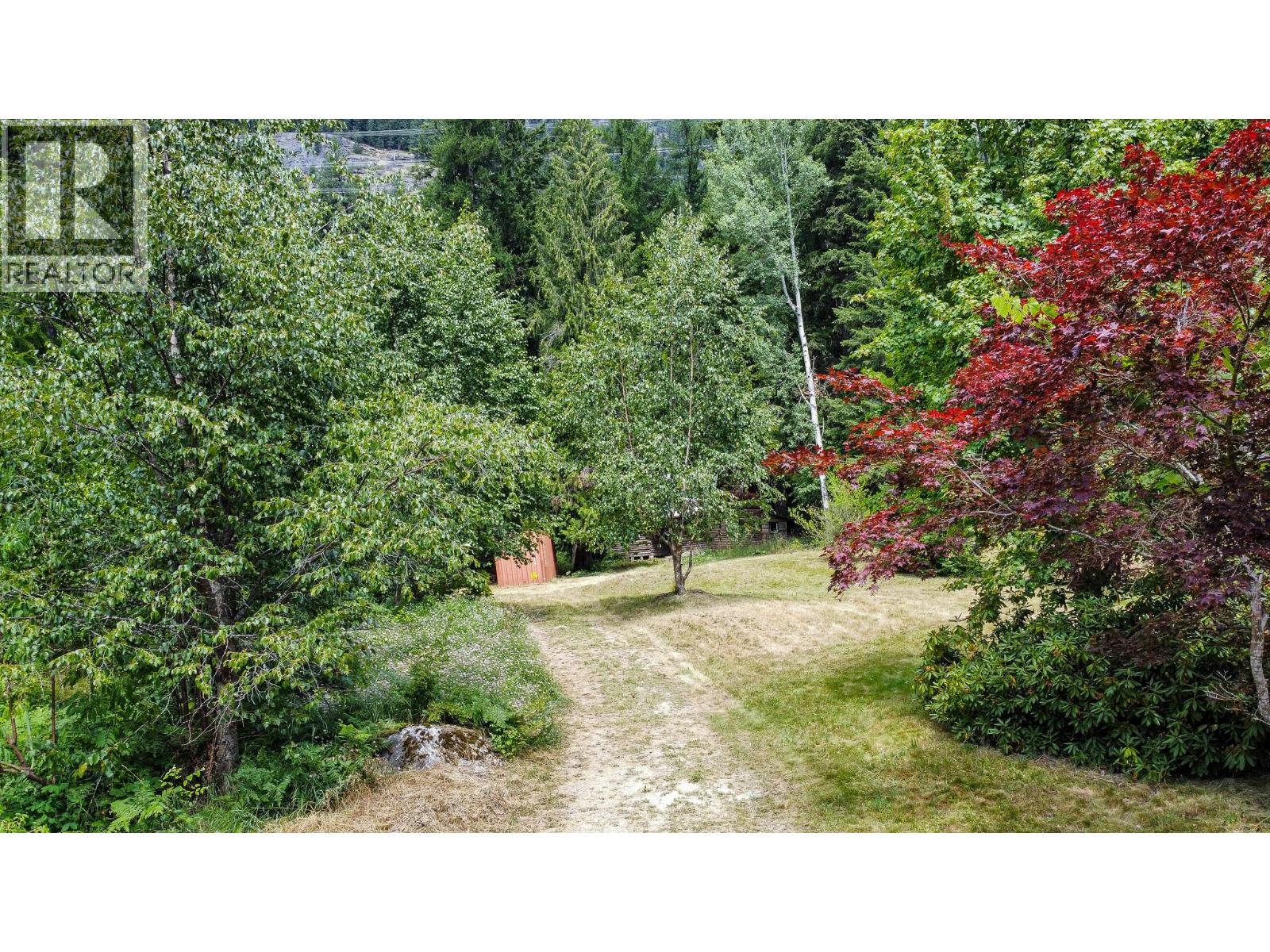 3026 Upper Slocan Park Road, Slocan Park