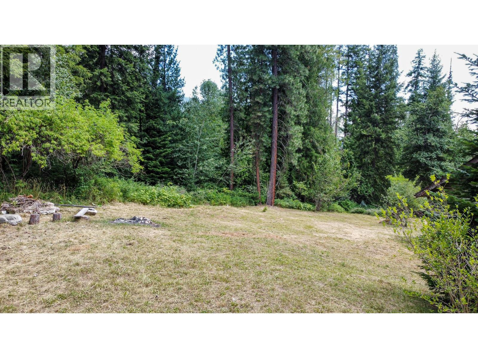 3026 Upper Slocan Park Road, Slocan Park