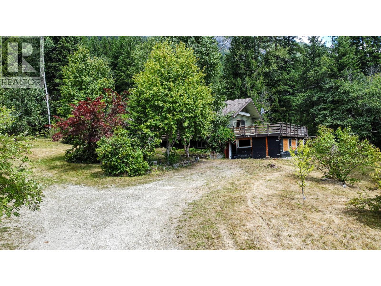 3026 Upper Slocan Park Road, Slocan Park