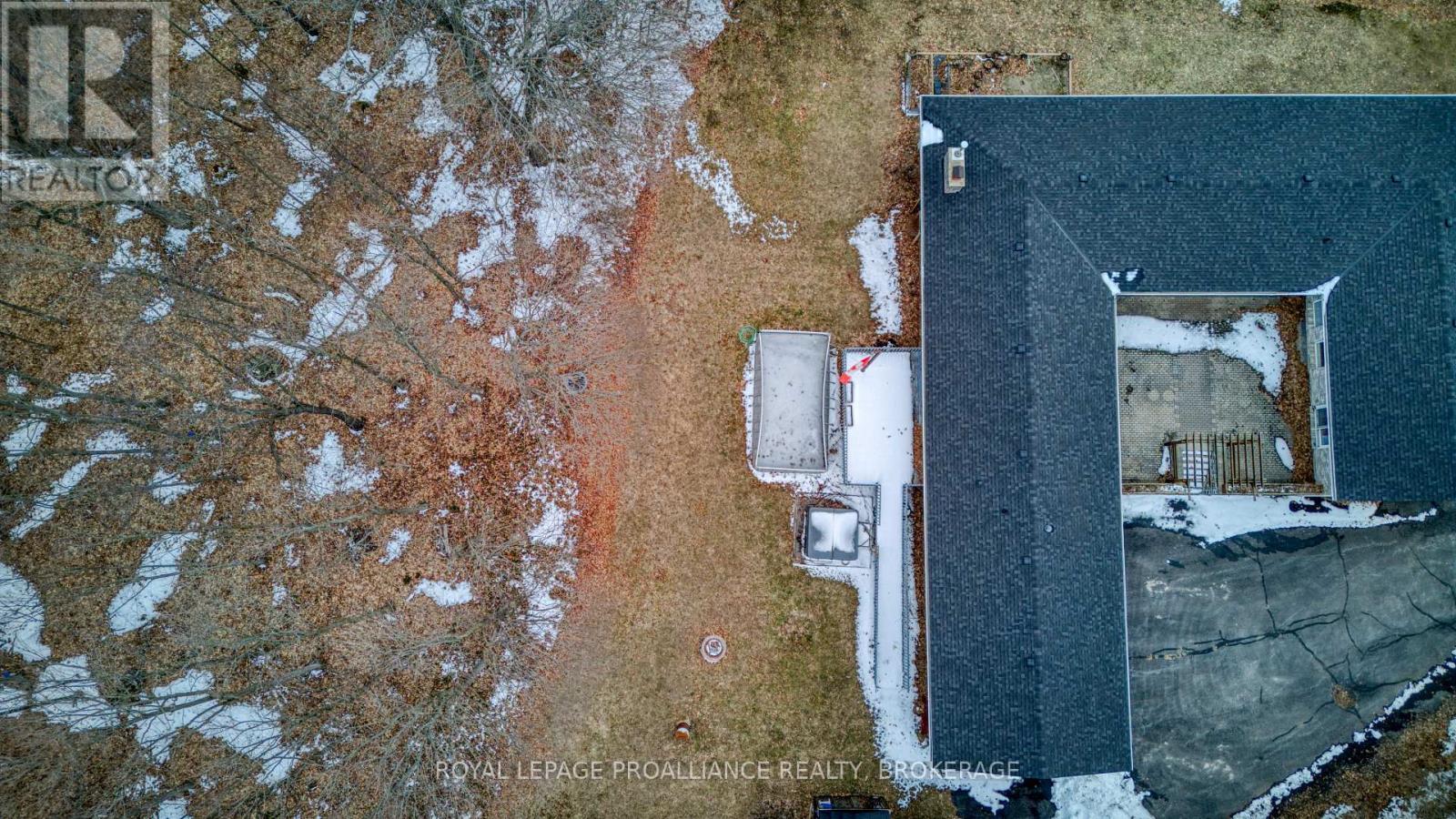 5034 HIGHWAY 2 — photo 47