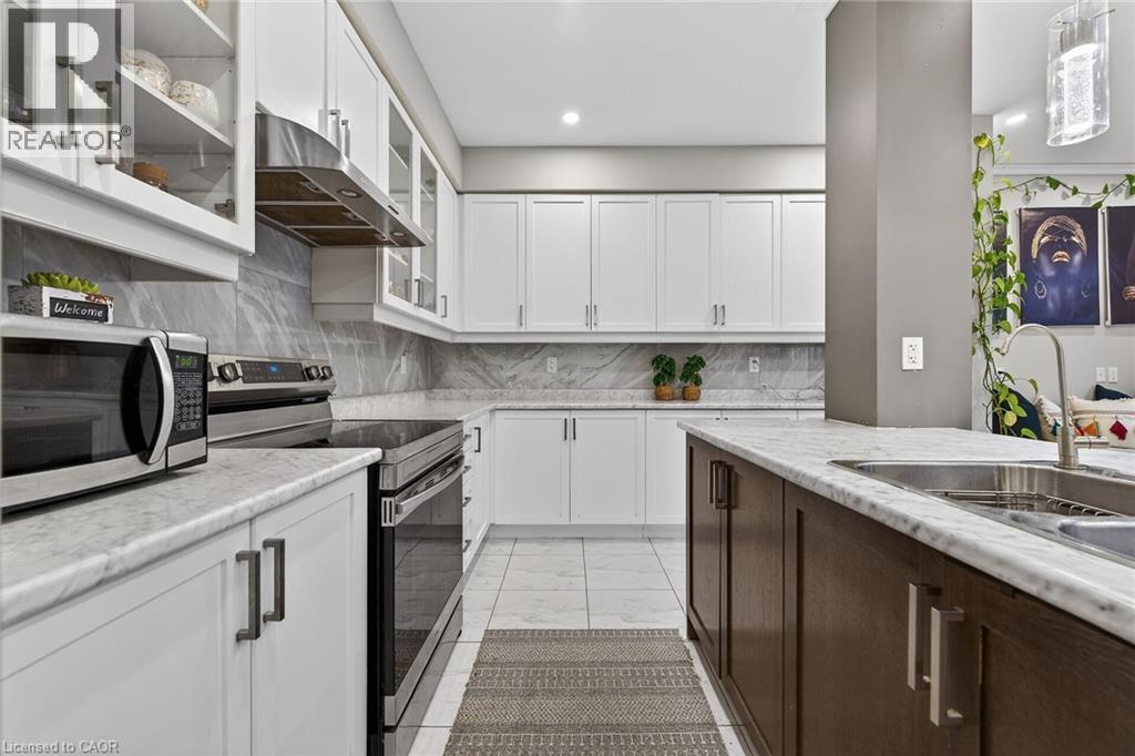 7809 HACKBERRY Trail E - 14