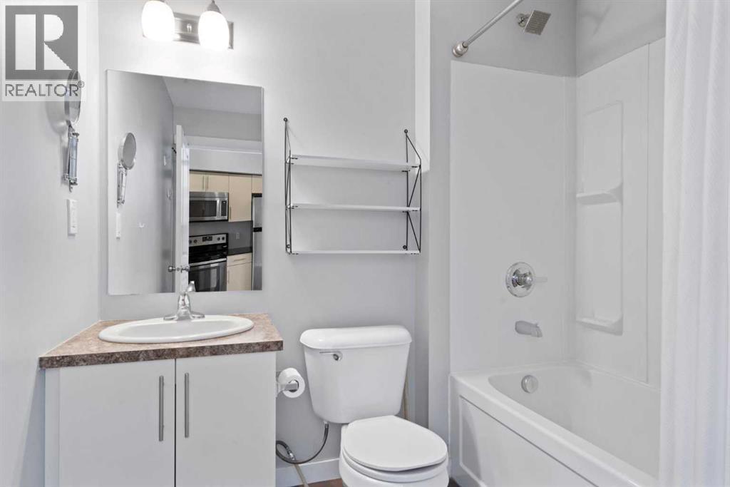 Single Family House for Sale in    Street NW Mount Pleasant Calgary 