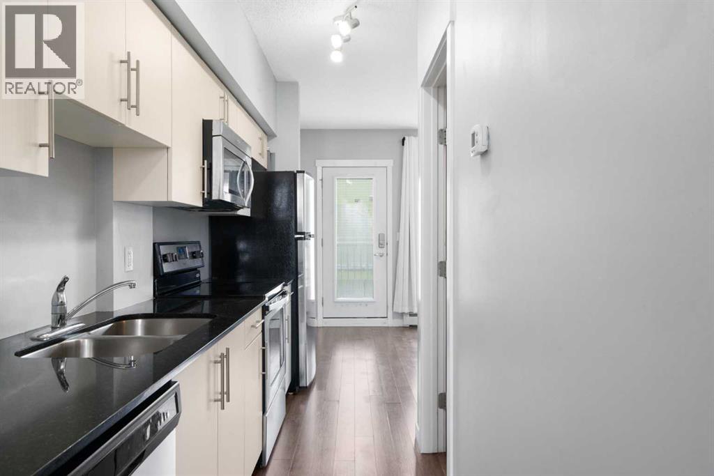 Single Family House for Sale in    Street NW Mount Pleasant Calgary 