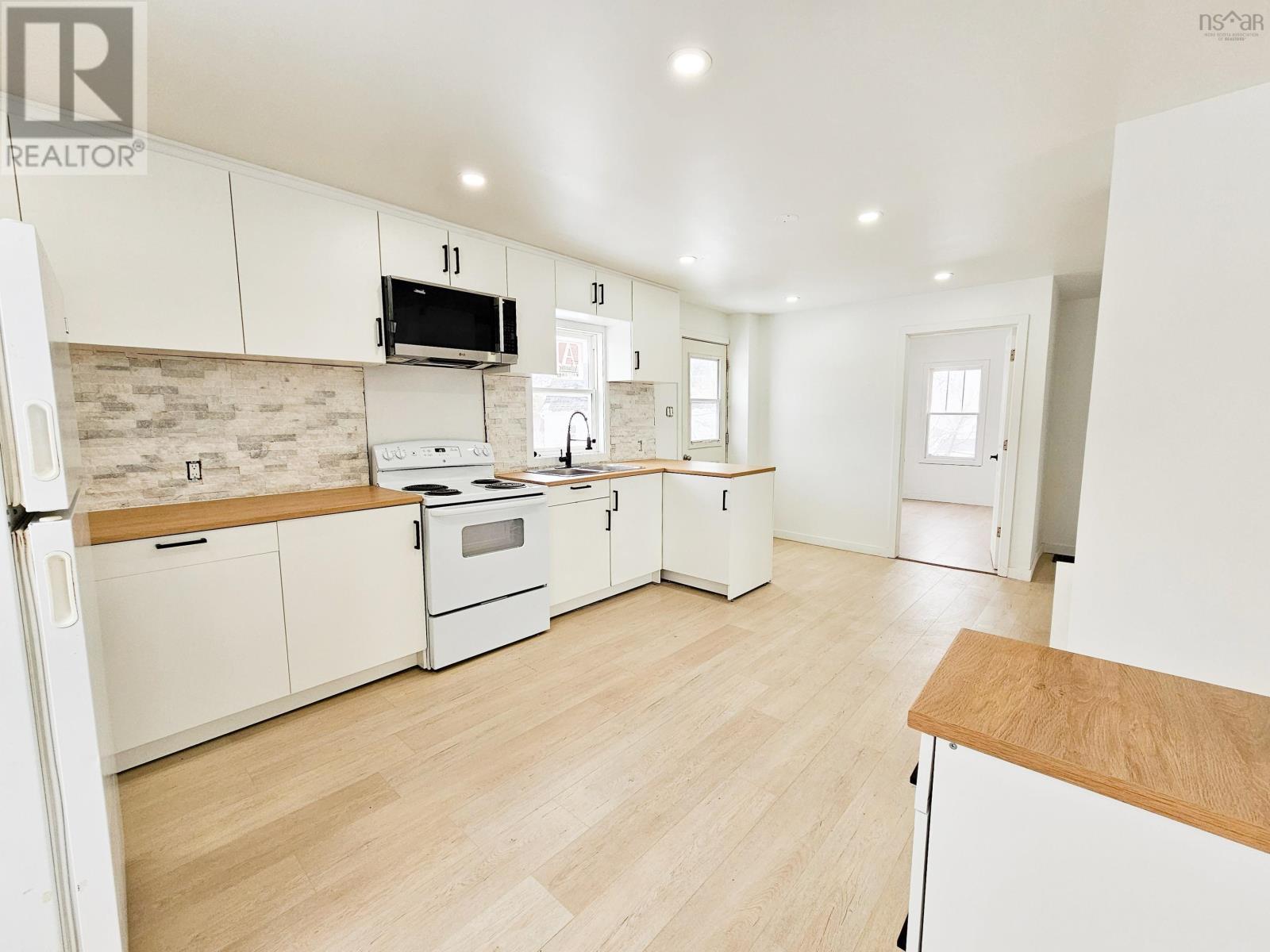 Property 4 of 17 of 394 Pictou Road