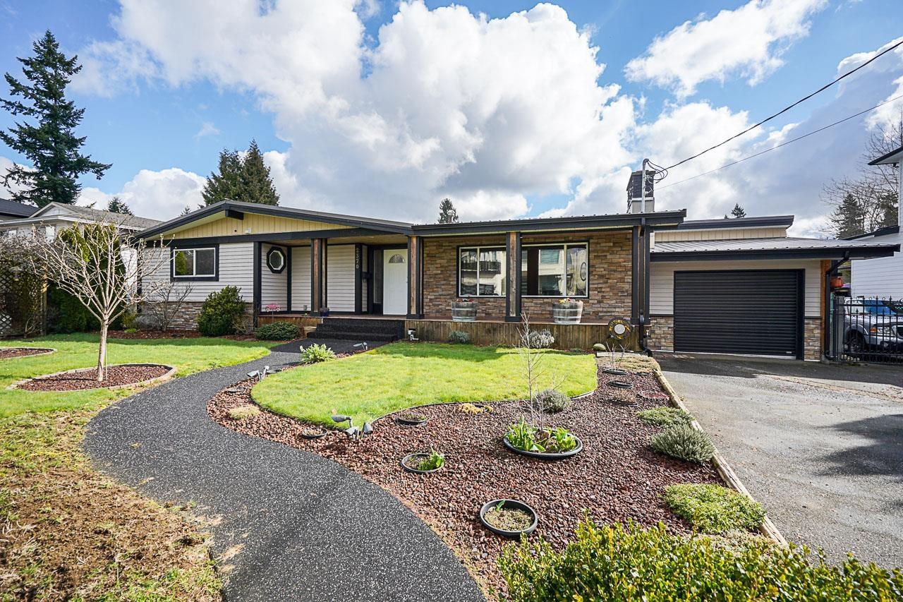 2370 LYNDEN Street - photo 2