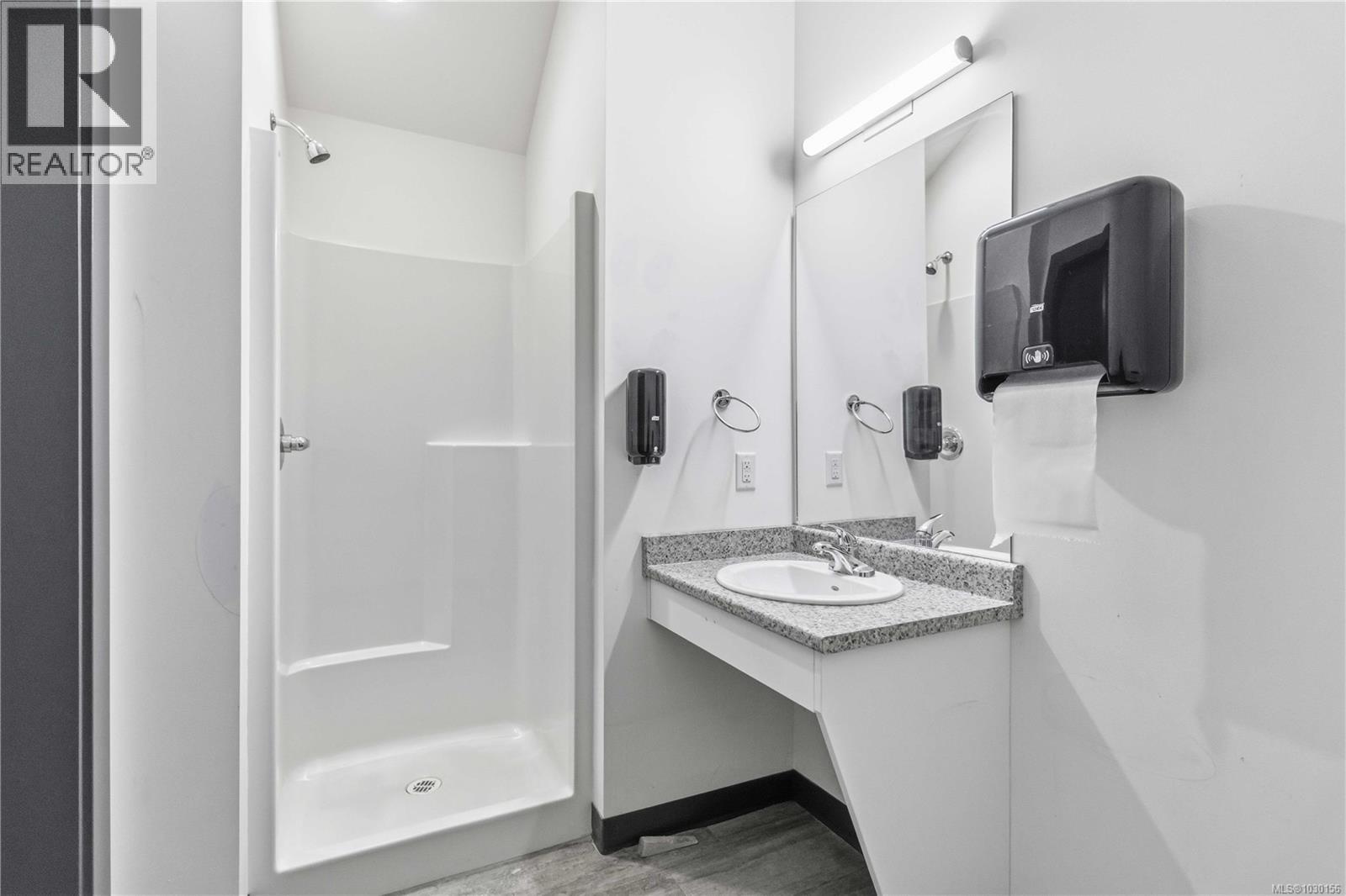 116 2770 Leigh Road, Langford