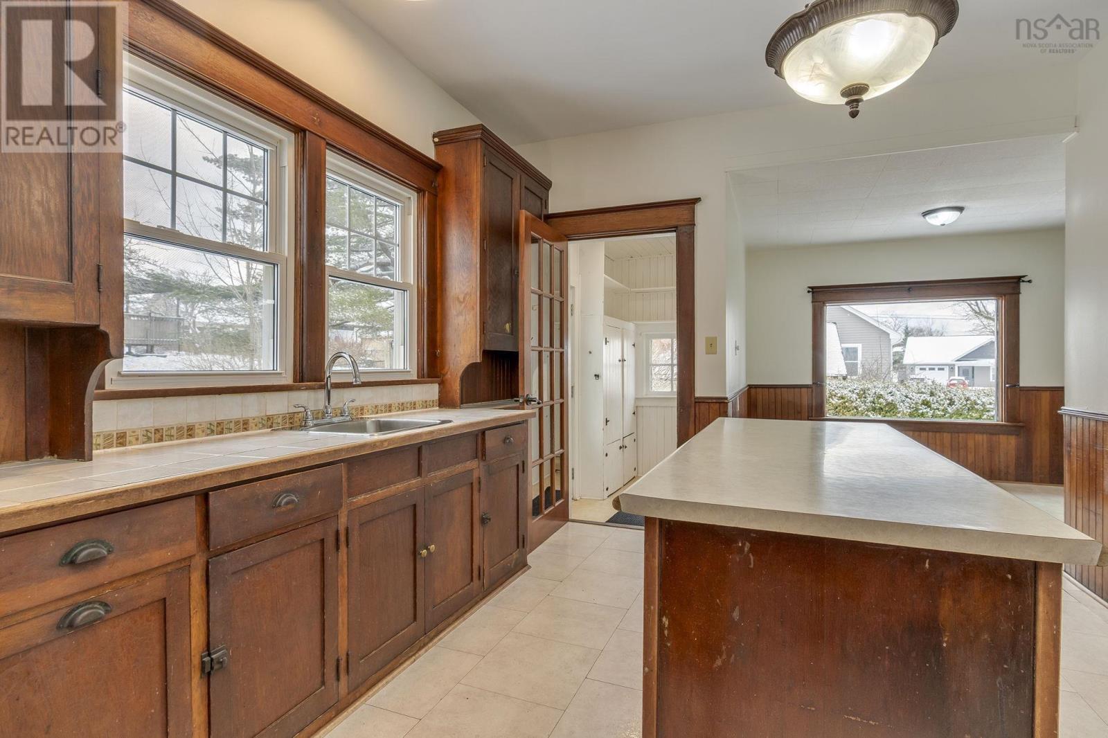 Property 21 of 50 of 17 Pleasant Hill