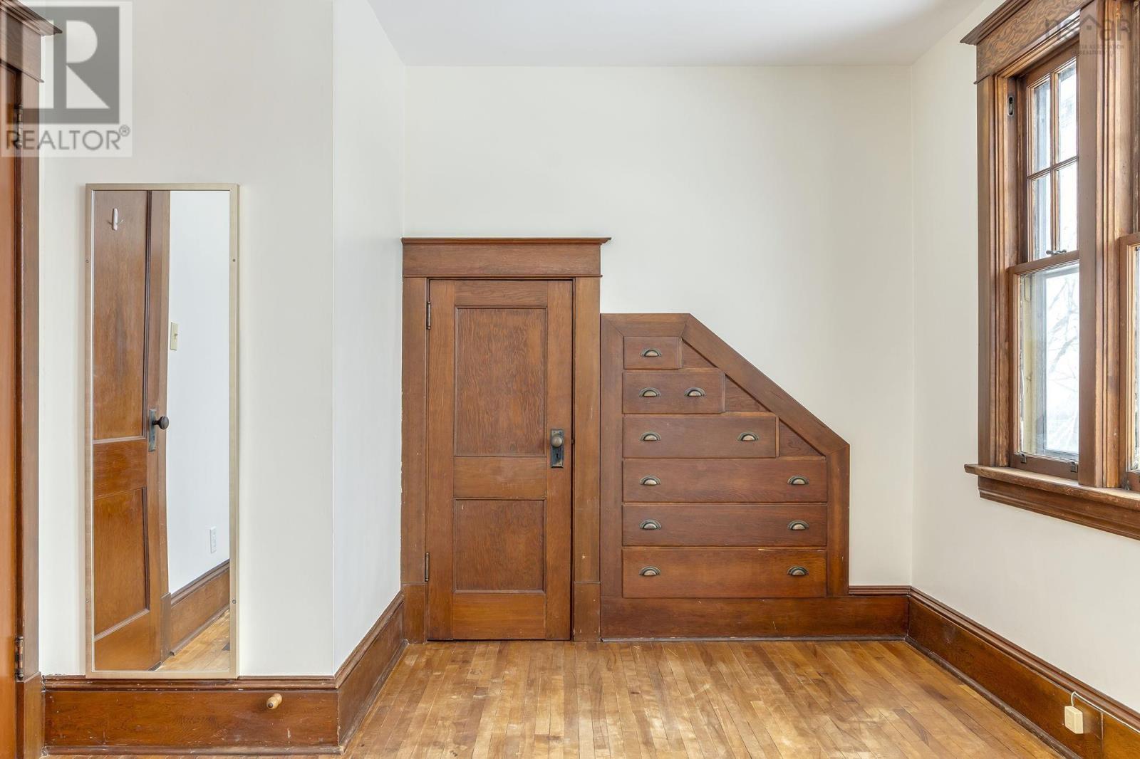 Property 33 of 50 of 17 Pleasant Hill