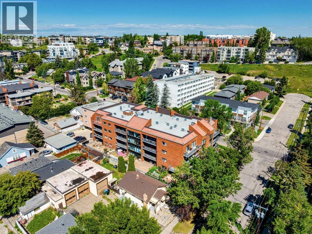 Single Family House for Sale in    Avenue NE Bridgeland/Riverside Calgary 