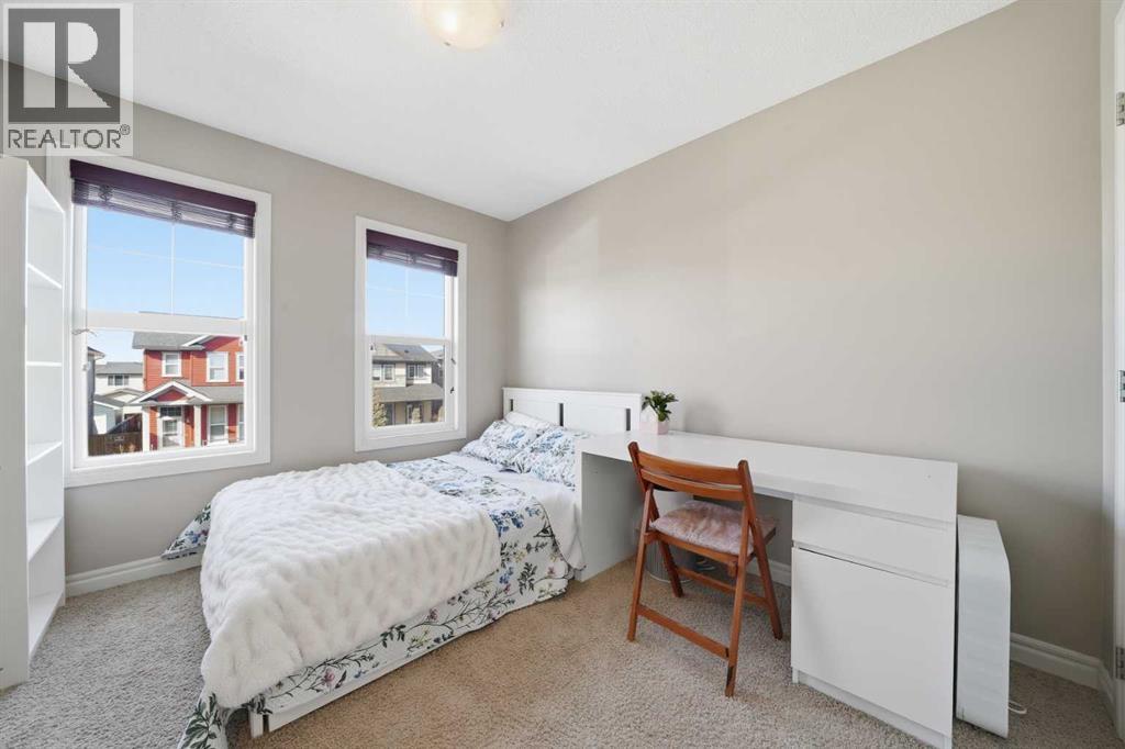 Single Family House for Sale in  Evanspark Road NW Evanston Calgary 