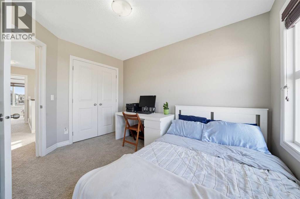 Single Family House for Sale in  Evanspark Road NW Evanston Calgary 