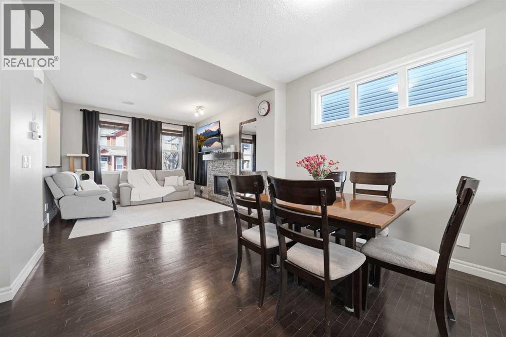 Single Family House for Sale in  Evanspark Road NW Evanston Calgary 