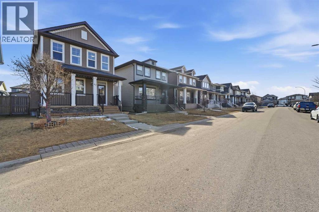 Single Family House for Sale in  Evanspark Road NW Evanston Calgary 