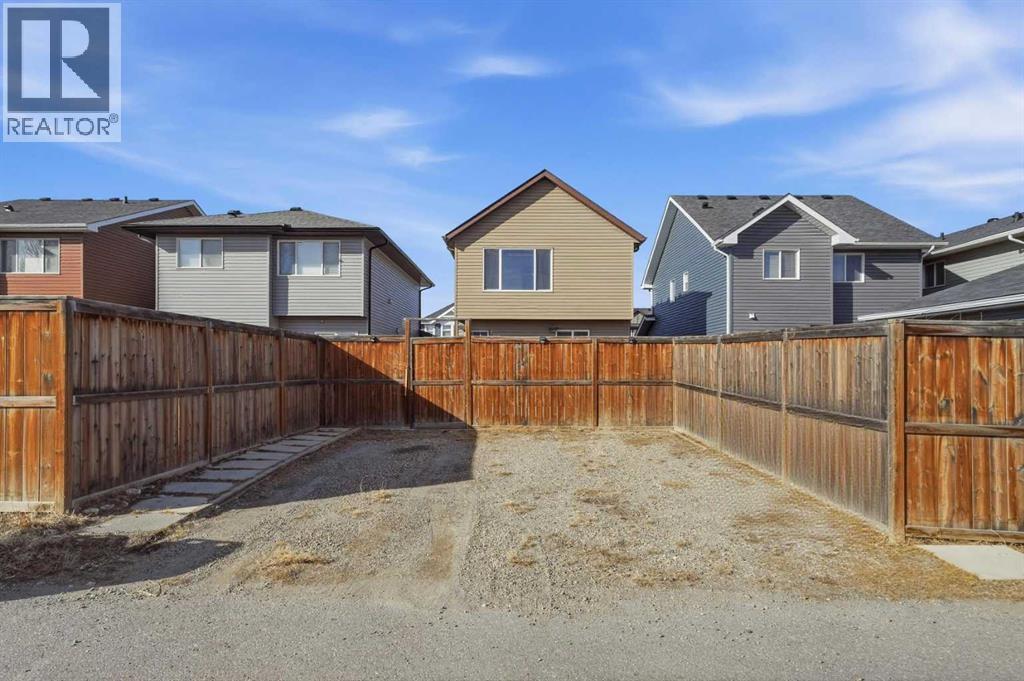 Single Family House for Sale in  Evanspark Road NW Evanston Calgary 