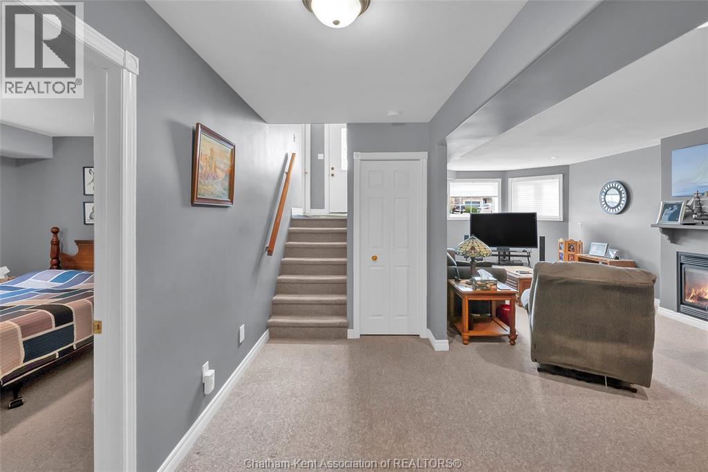 116 Cartier PLACE — photo 26