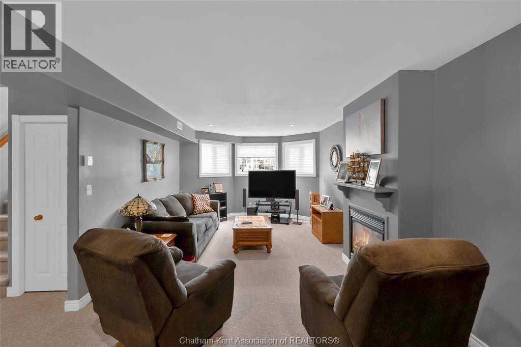 116 Cartier PLACE — photo 30