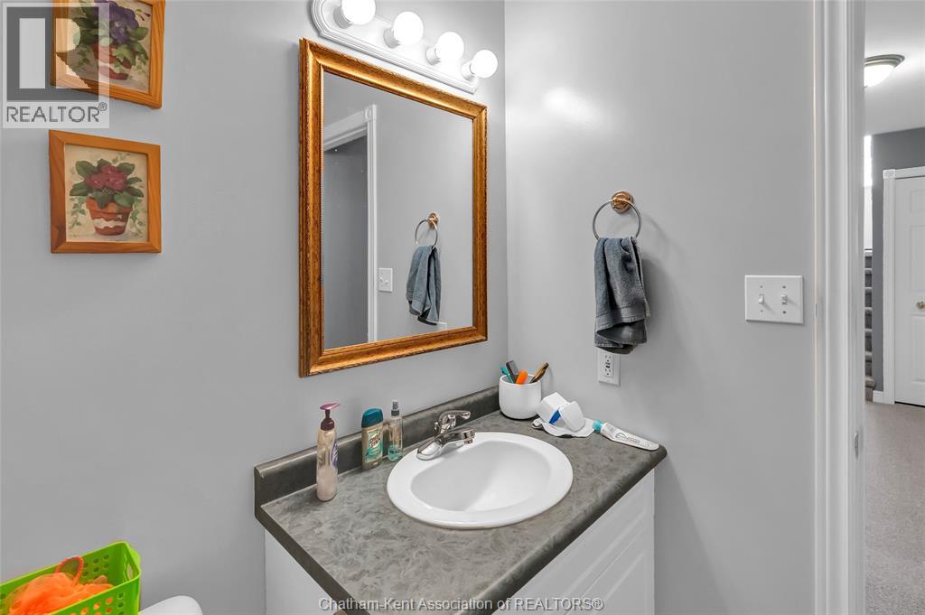 116 Cartier PLACE — photo 34
