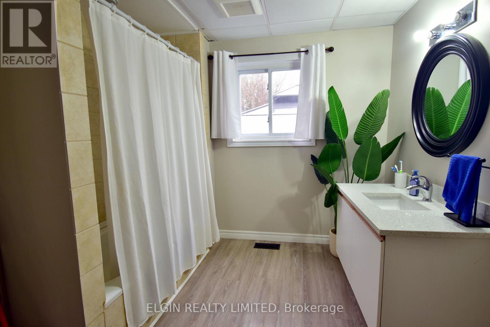 57 SCOTT STREET - 12