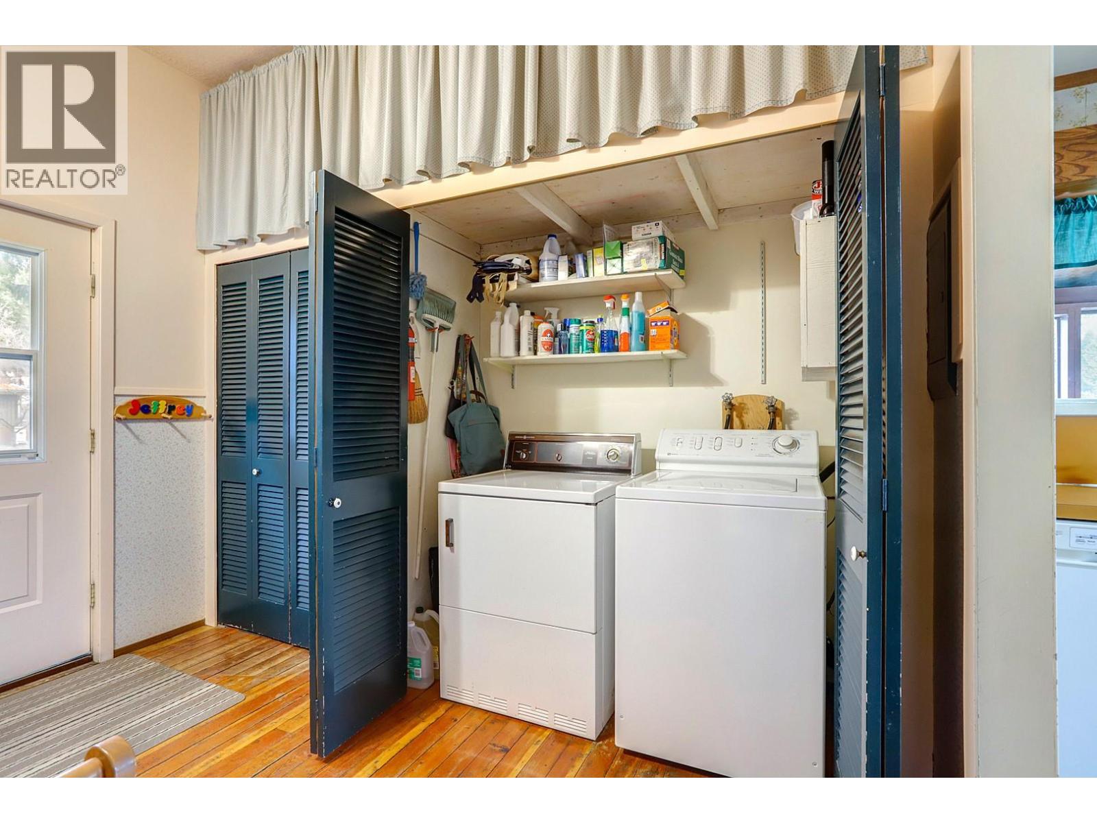 5051 11 STREET NE - 18