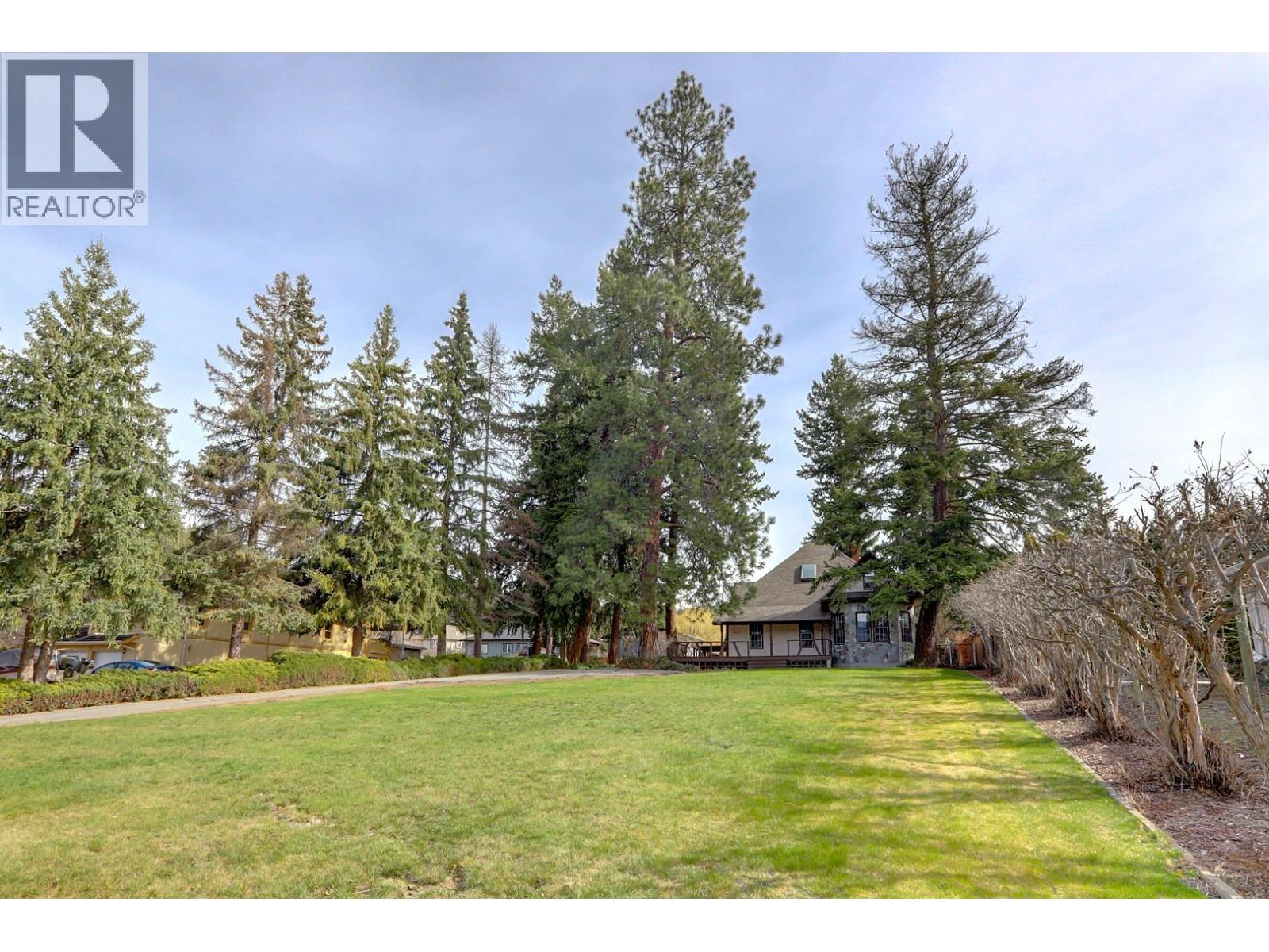 5051 11 Street NE - 93