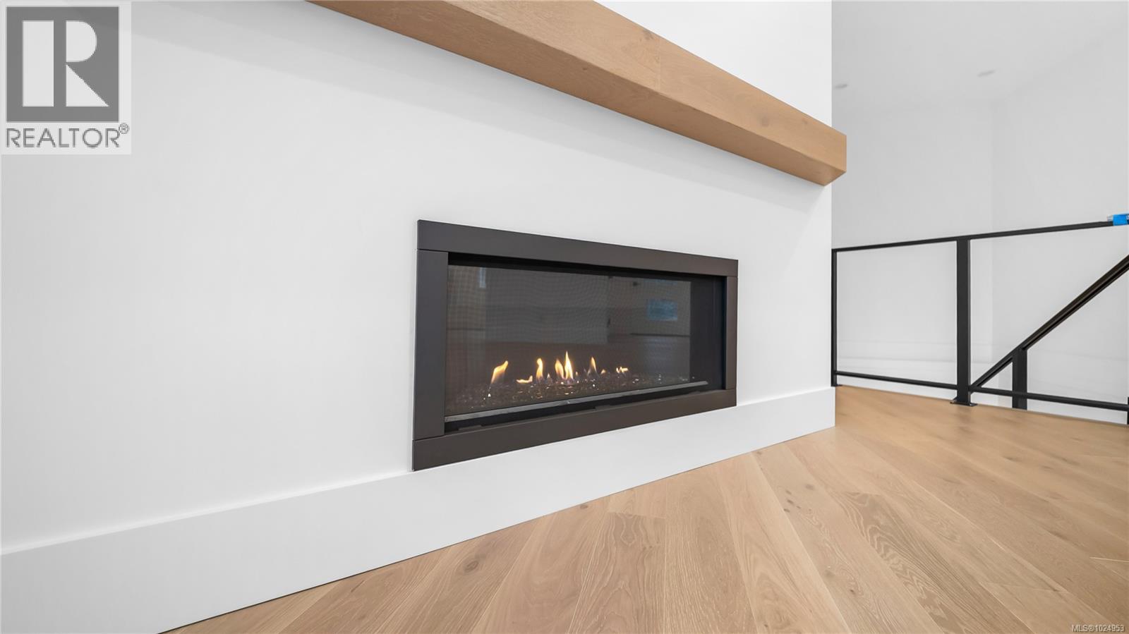  858 Tomack Loop, Langford