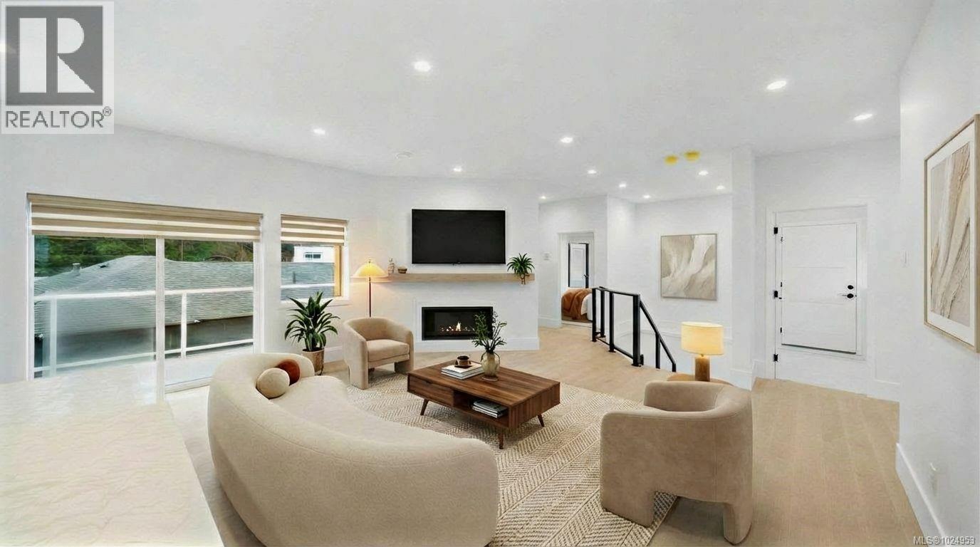  858 Tomack Loop, Langford