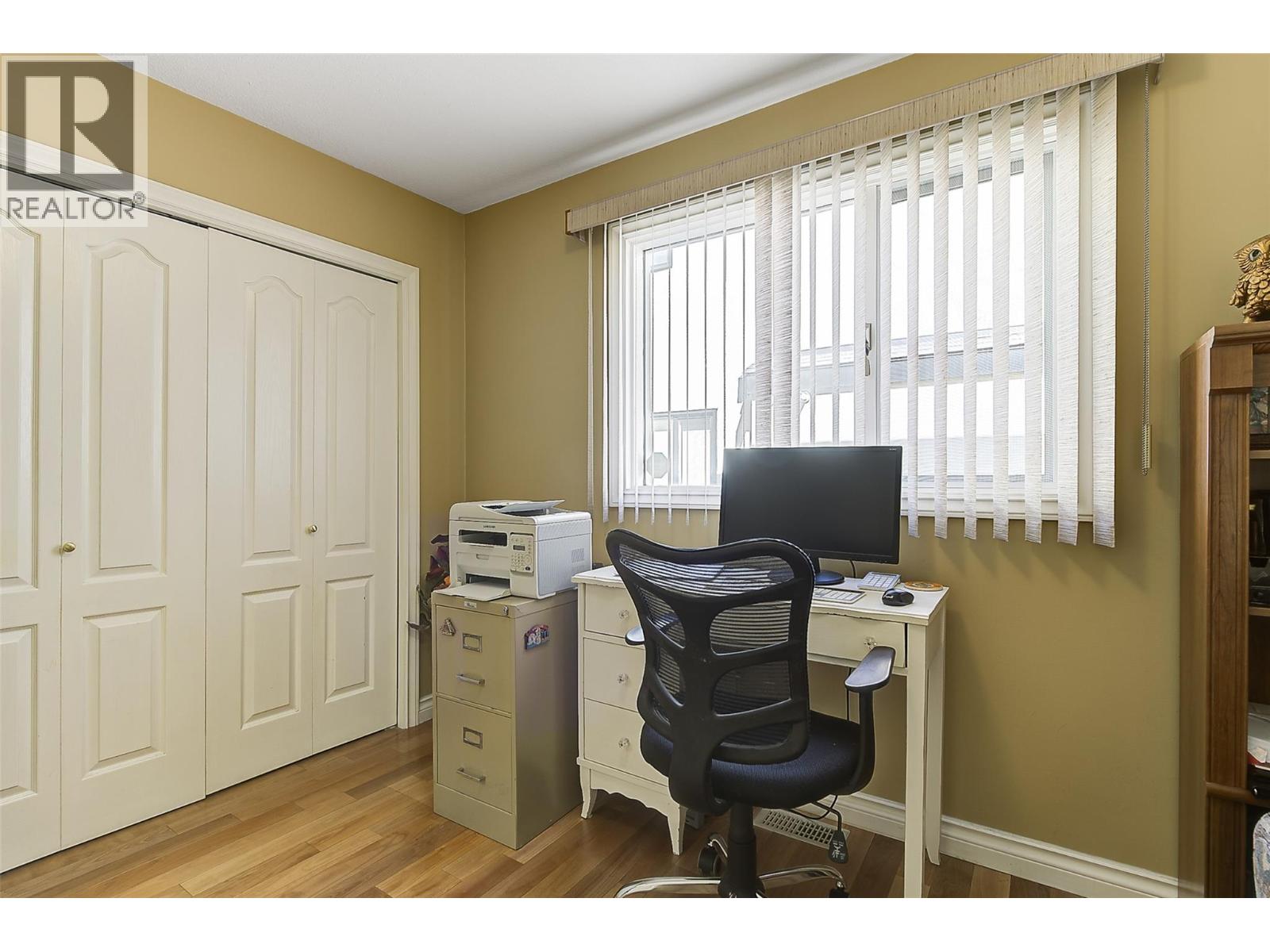 889 Mission Springs Crescent, Kelowna