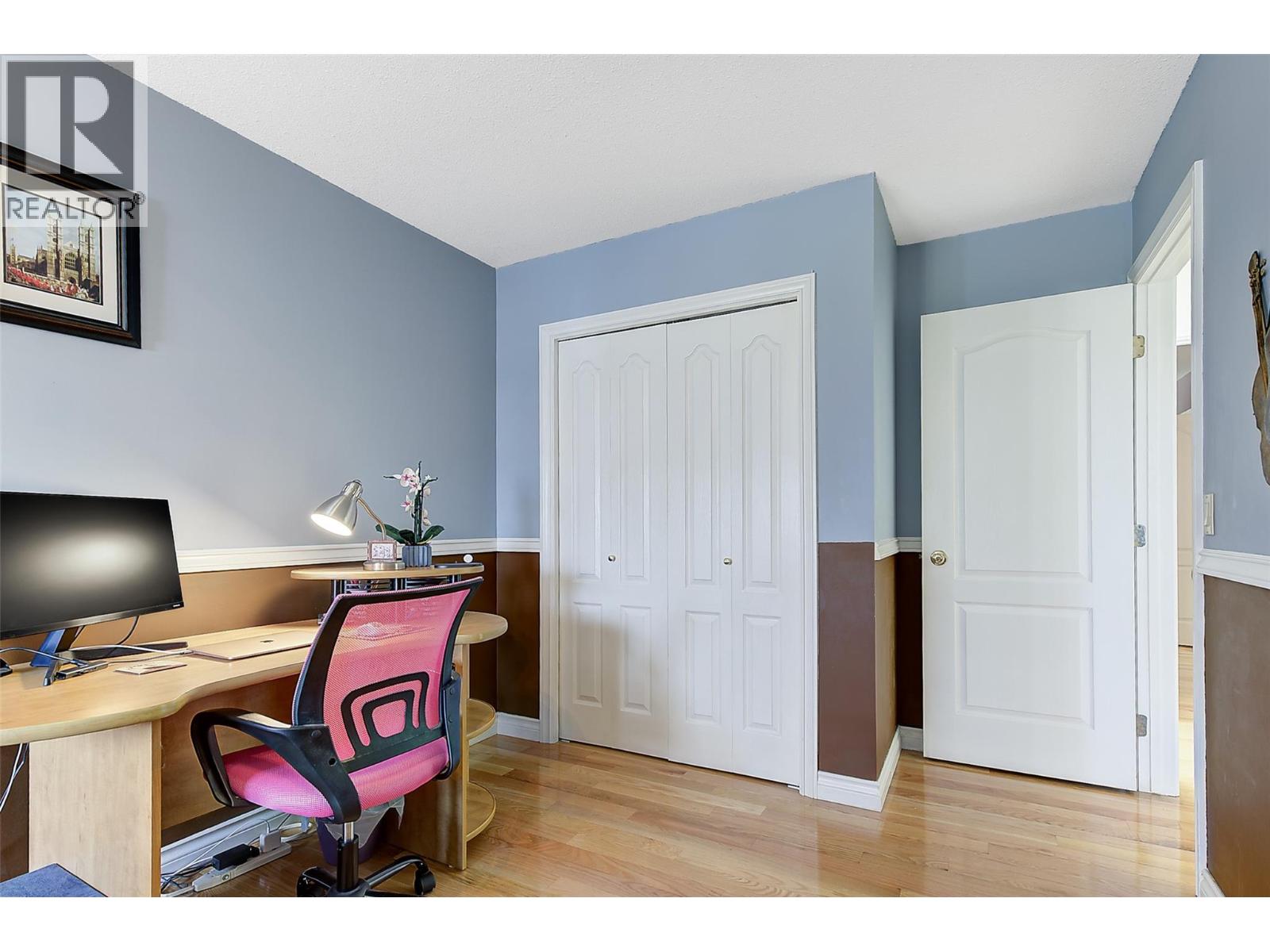 889 Mission Springs Crescent, Kelowna