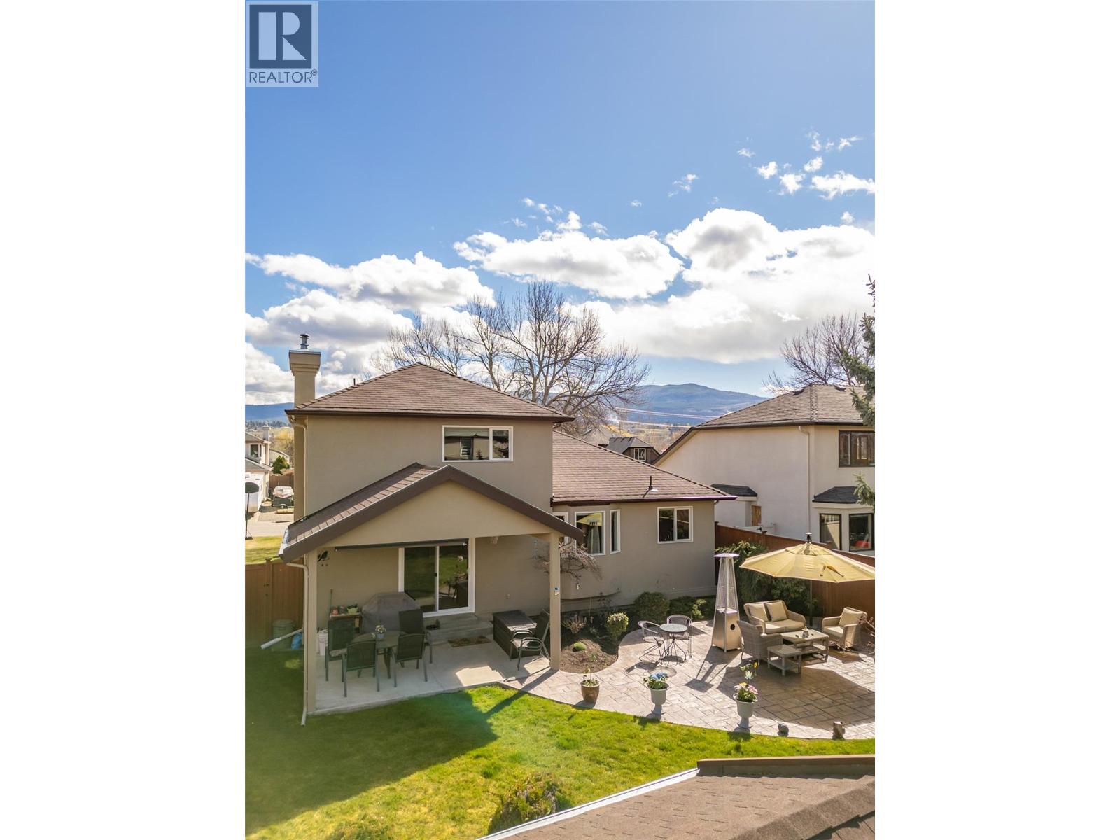 889 Mission Springs Crescent, Kelowna