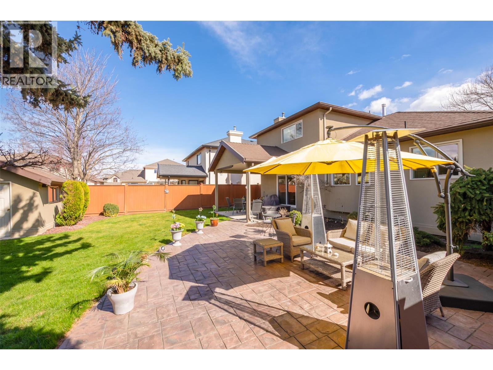 889 Mission Springs Crescent, Kelowna