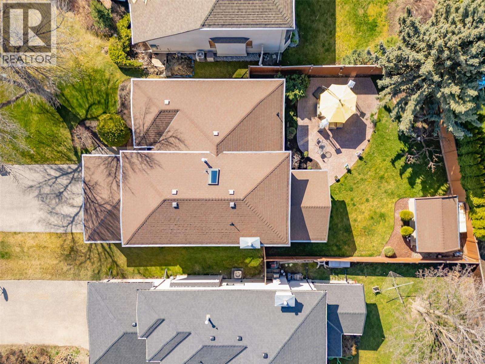 889 Mission Springs Crescent, Kelowna