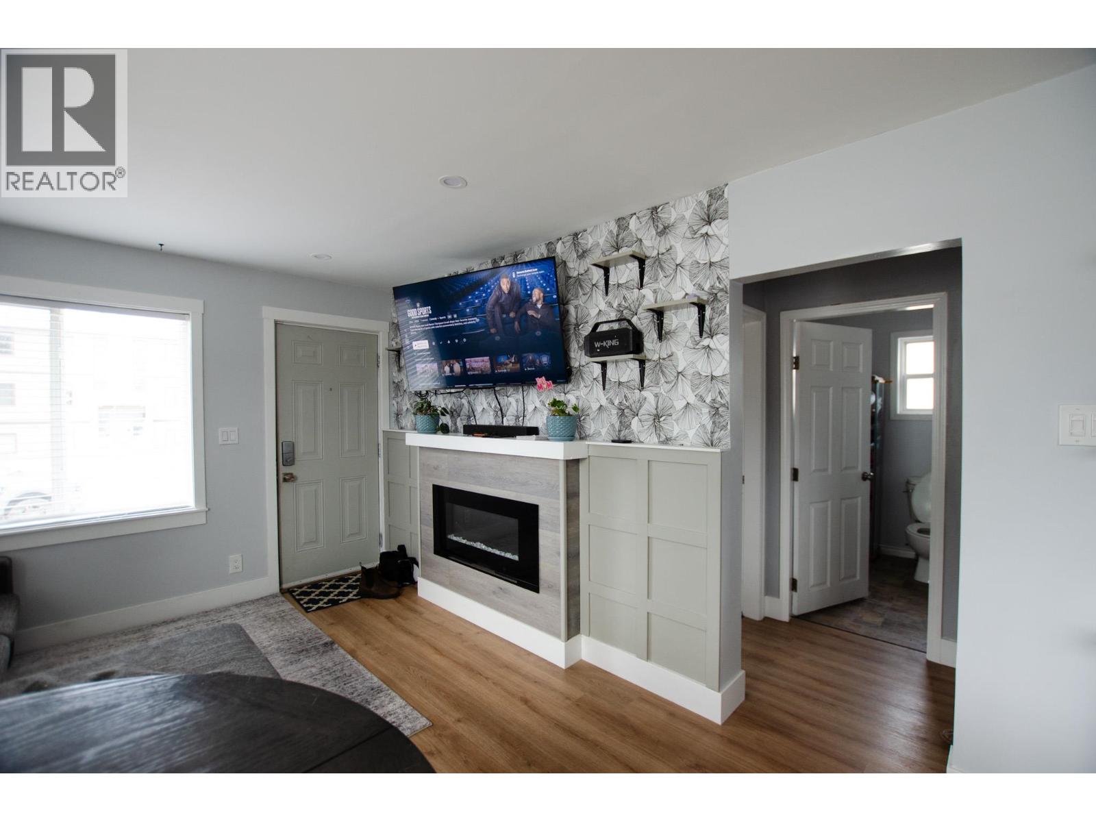 1904 UPLAND STREET - 10