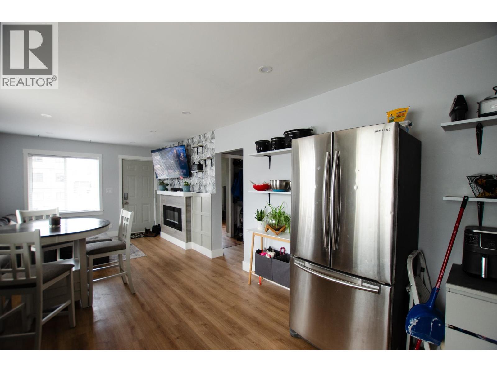 1904 UPLAND STREET - 8