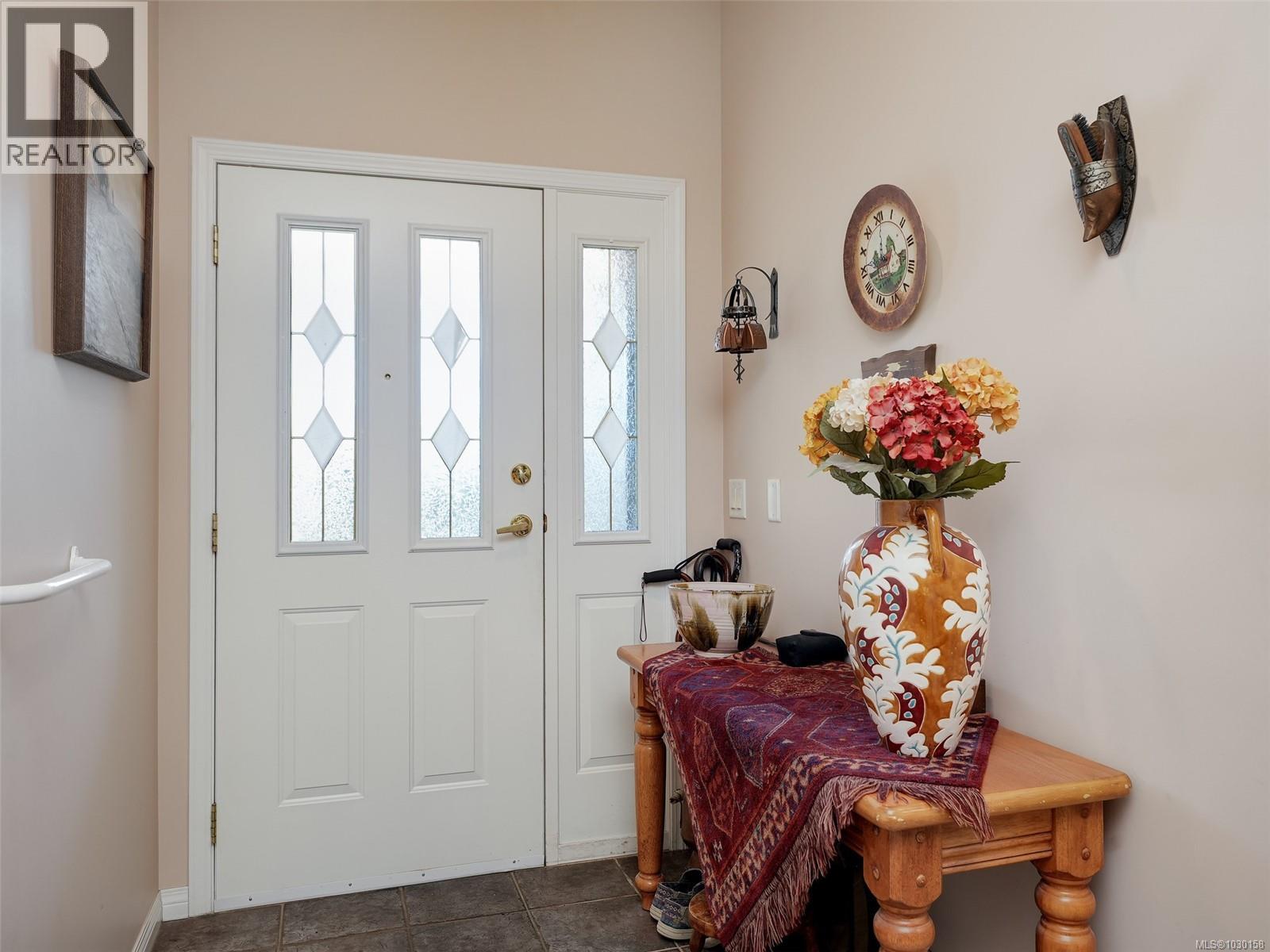 #6 7980 EAST SAANICH RD - 18