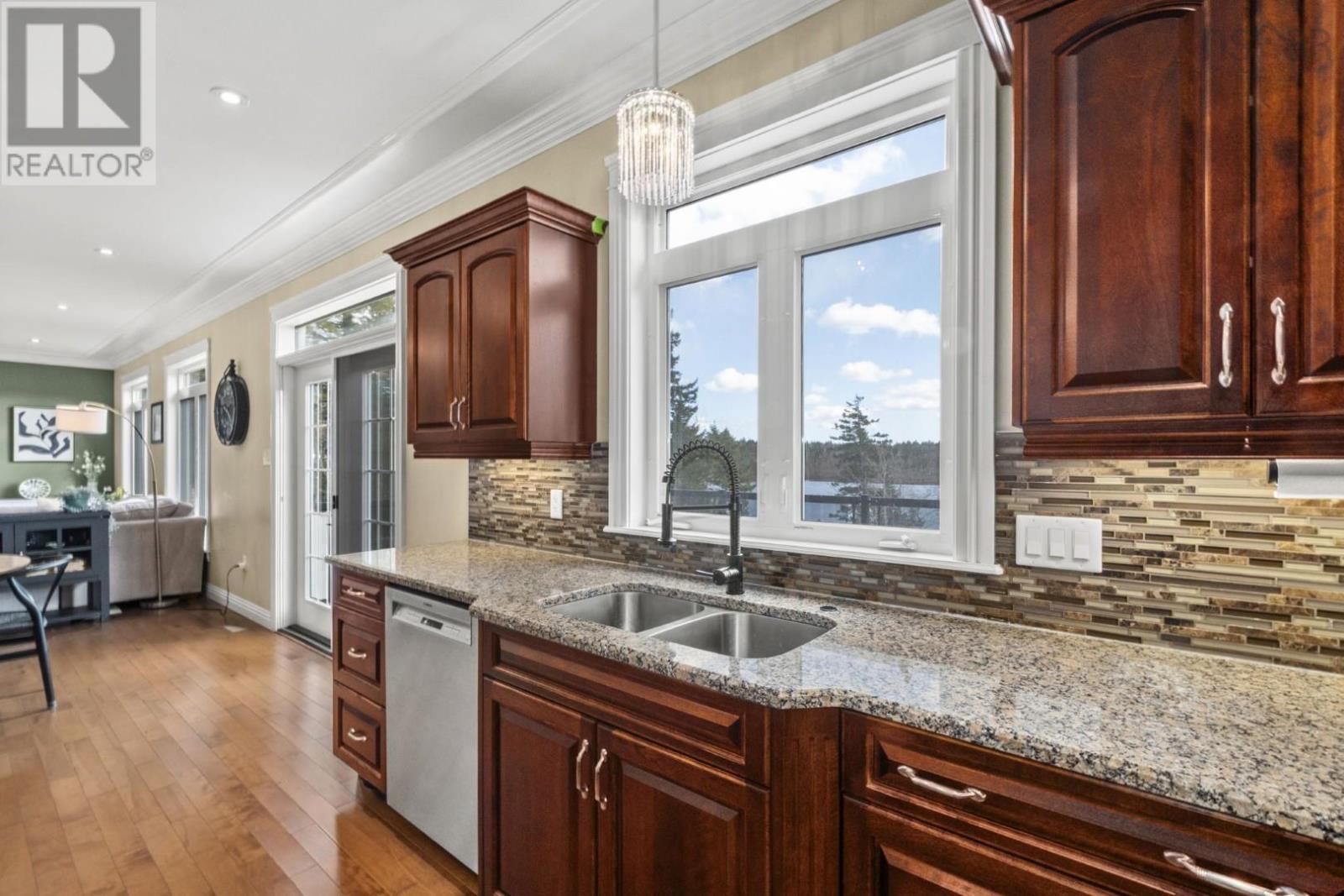 Property 30 of 51 of 172 Voyageur Way