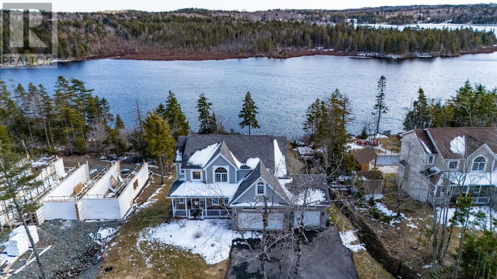 Property 27 of 51 of 172 Voyageur Way