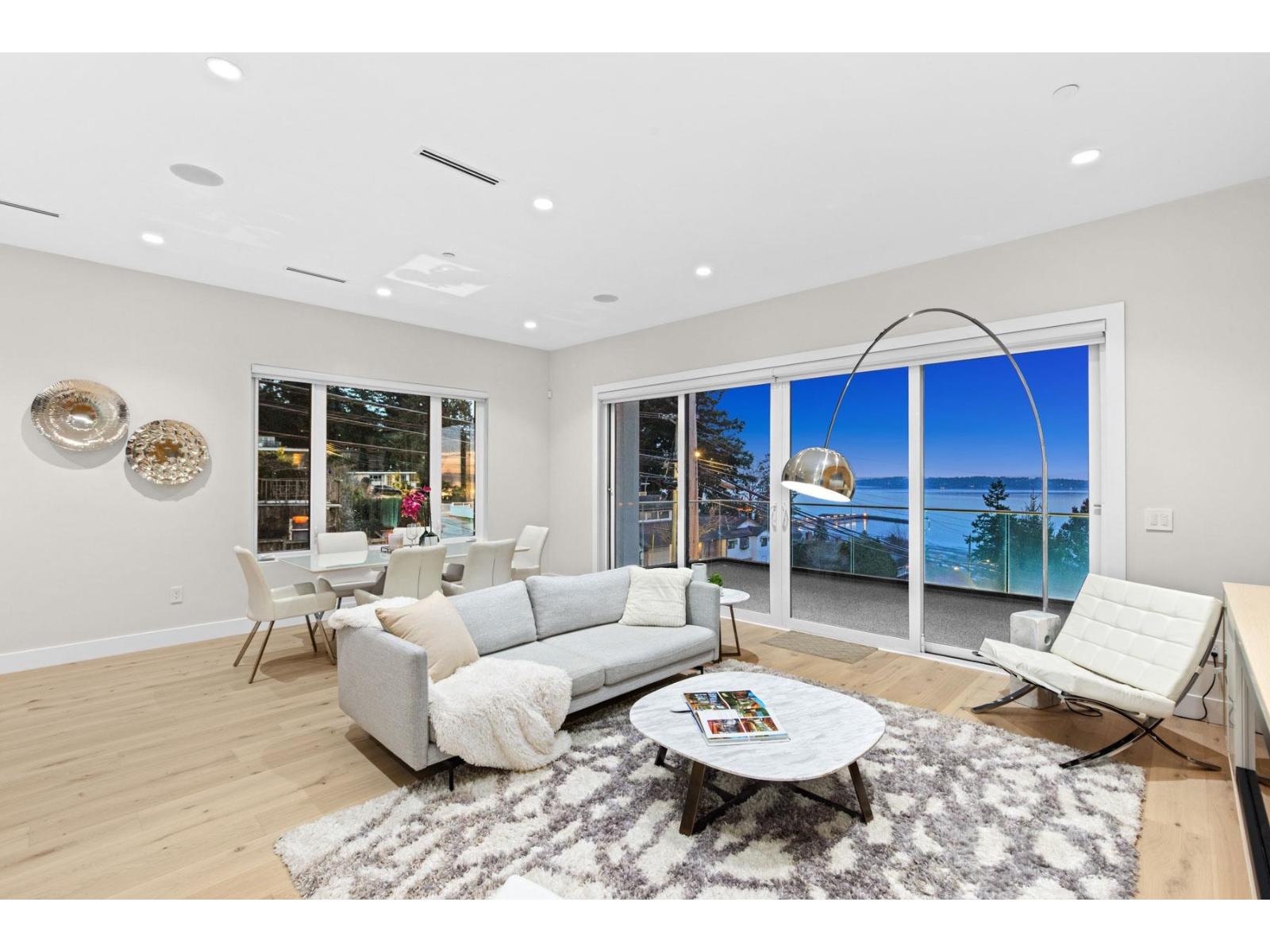 14799 OXENHAM AVENUE, White Rock