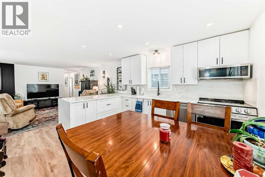 Single Family House Mobile Home for Sale in   Arbour Lake Road NW Arbour Lake Calgary 