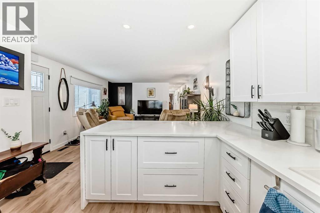 Single Family House Mobile Home for Sale in   Arbour Lake Road NW Arbour Lake Calgary 