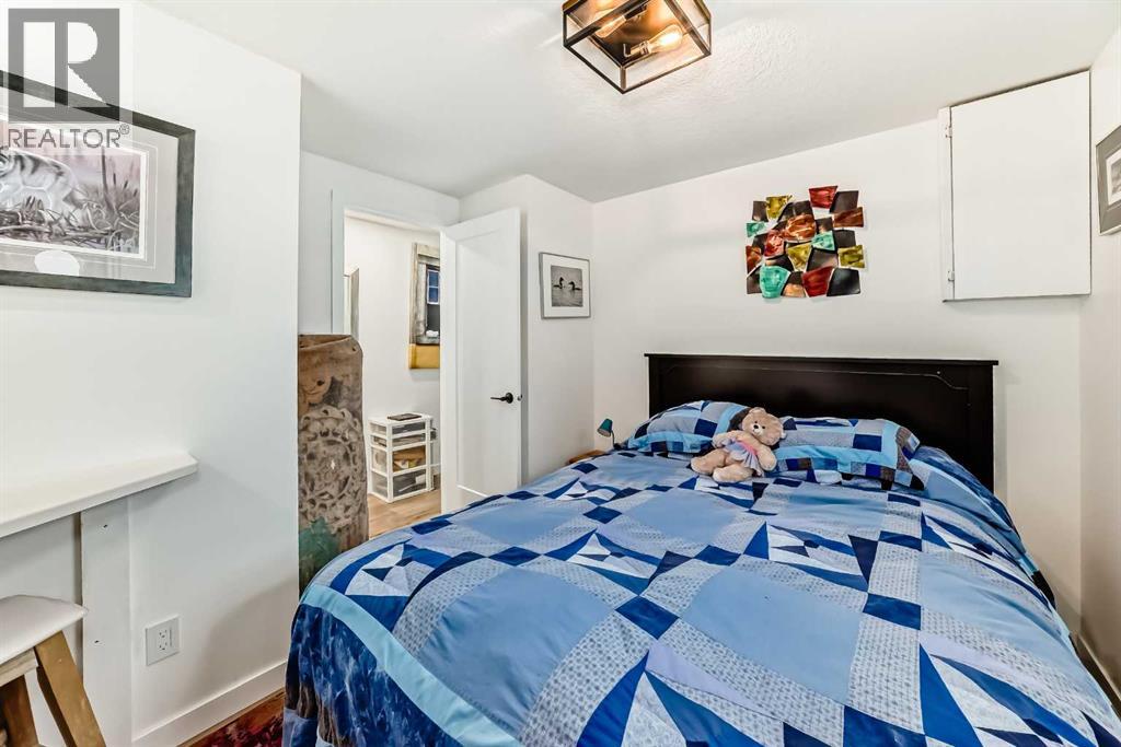 Single Family House Mobile Home for Sale in   Arbour Lake Road NW Arbour Lake Calgary 