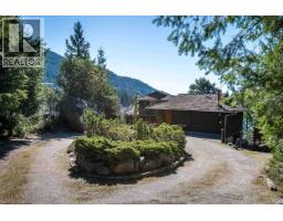 4981 Panorama Drive, Garden Bay, BC V0N1S0 Photo 14