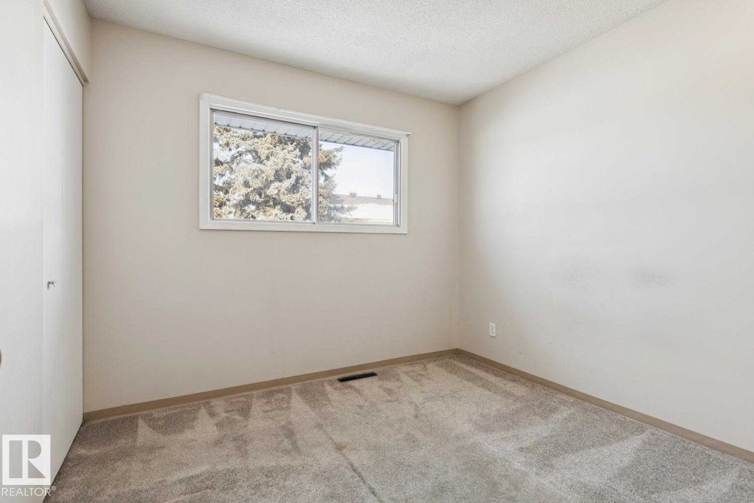 #14204 14206 14208 14210 103 AV NW, Edmonton