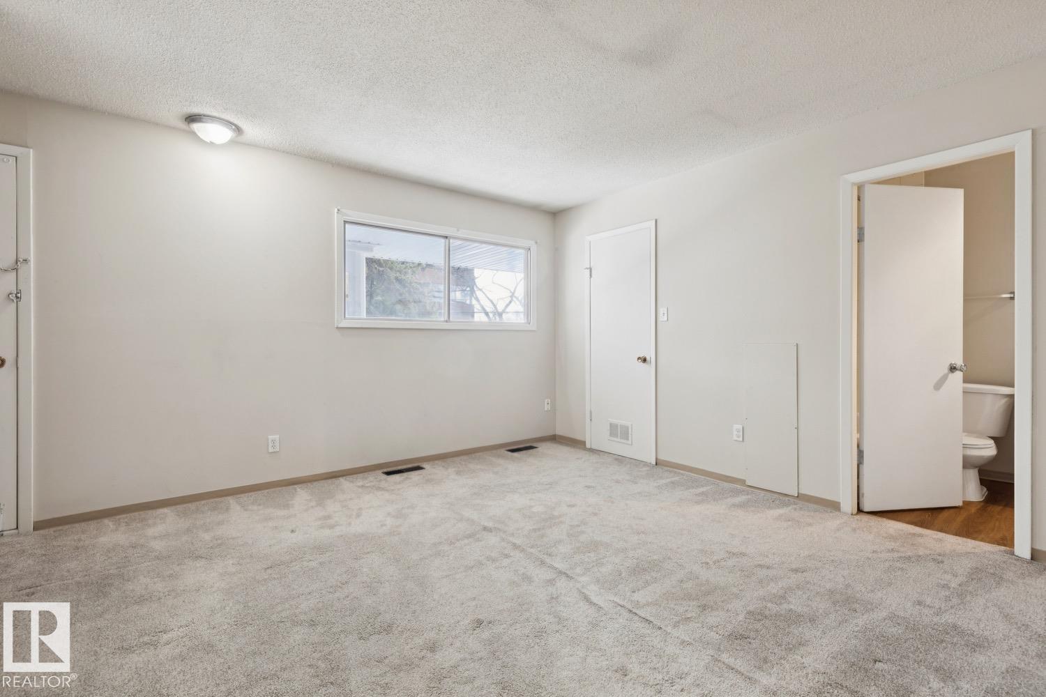 #14204 14206 14208 14210 103 AV NW, Edmonton