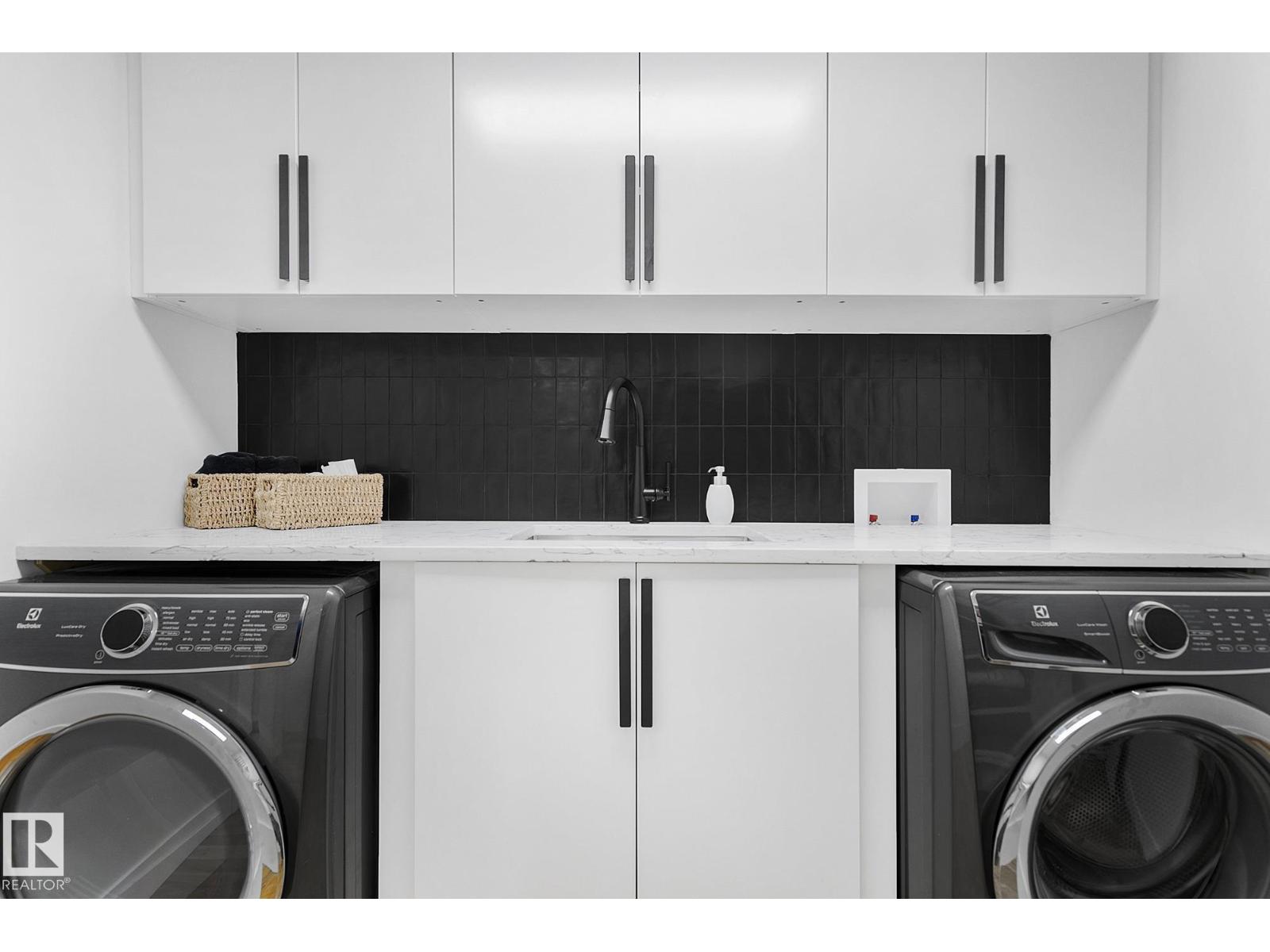 100 WOLF WILLOW CR NW, Edmonton