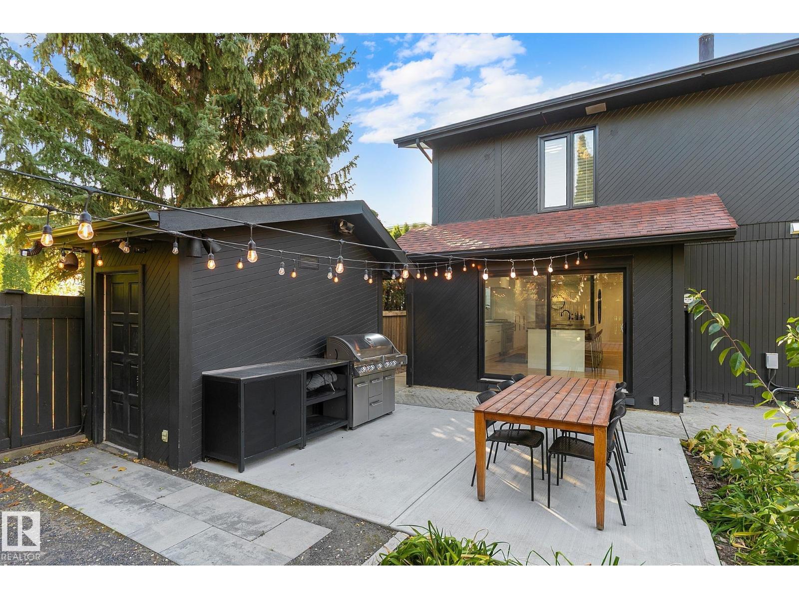 100 WOLF WILLOW CR NW, Edmonton