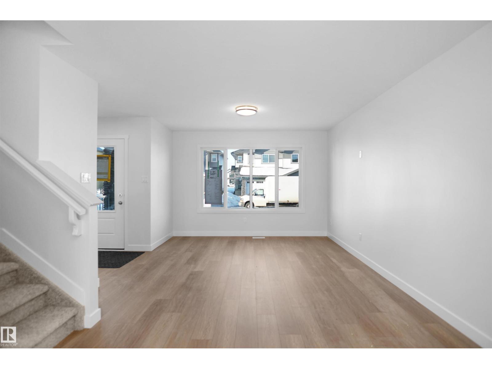 18145 73A ST NW, Edmonton