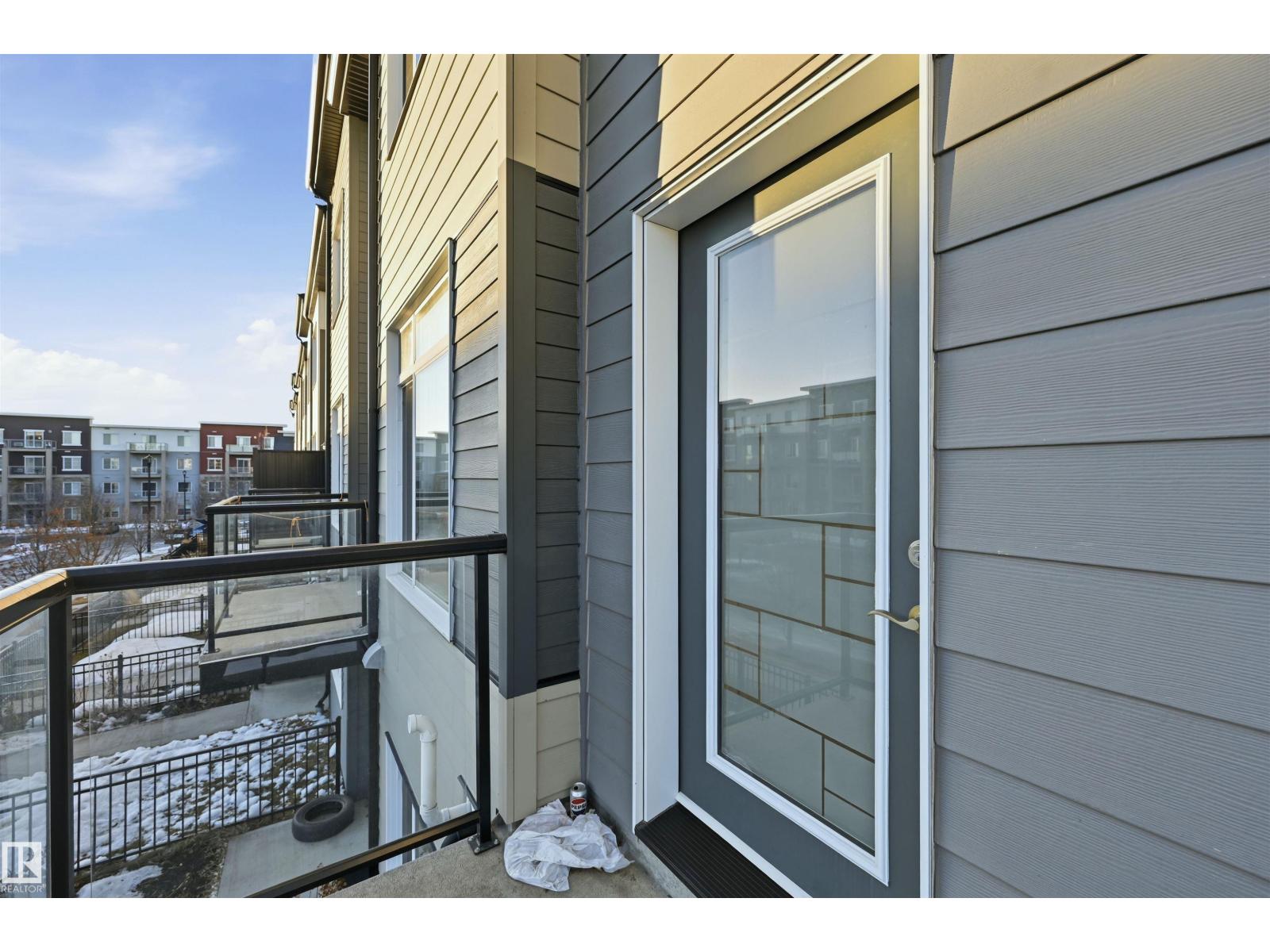 
          10 804 WELSH Drive SW
            <br/>
            <span>Edmonton</span>
            , 
            <span>AB</span>
             <span>T6X1Y8</span>
         - Photo 47