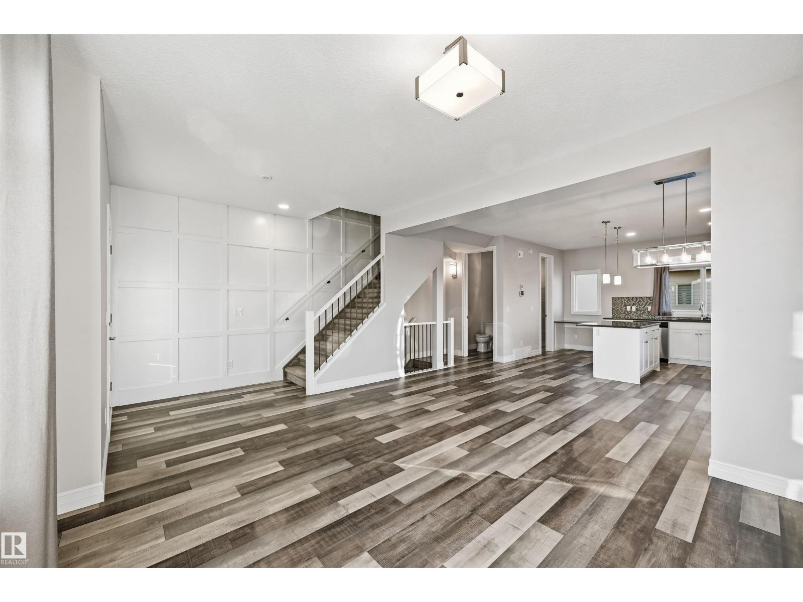 
          10 804 WELSH Drive SW
            <br/>
            <span>Edmonton</span>
            , 
            <span>AB</span>
             <span>T6X1Y8</span>
         - Photo 9