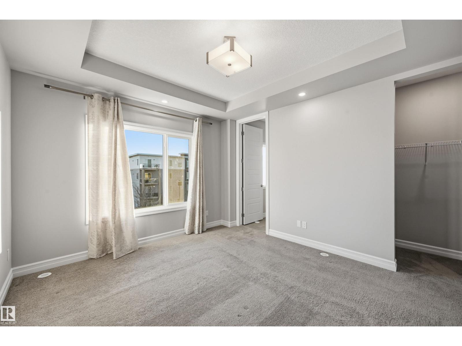 
          10 804 WELSH Drive SW
            <br/>
            <span>Edmonton</span>
            , 
            <span>AB</span>
             <span>T6X1Y8</span>
         - Photo 46